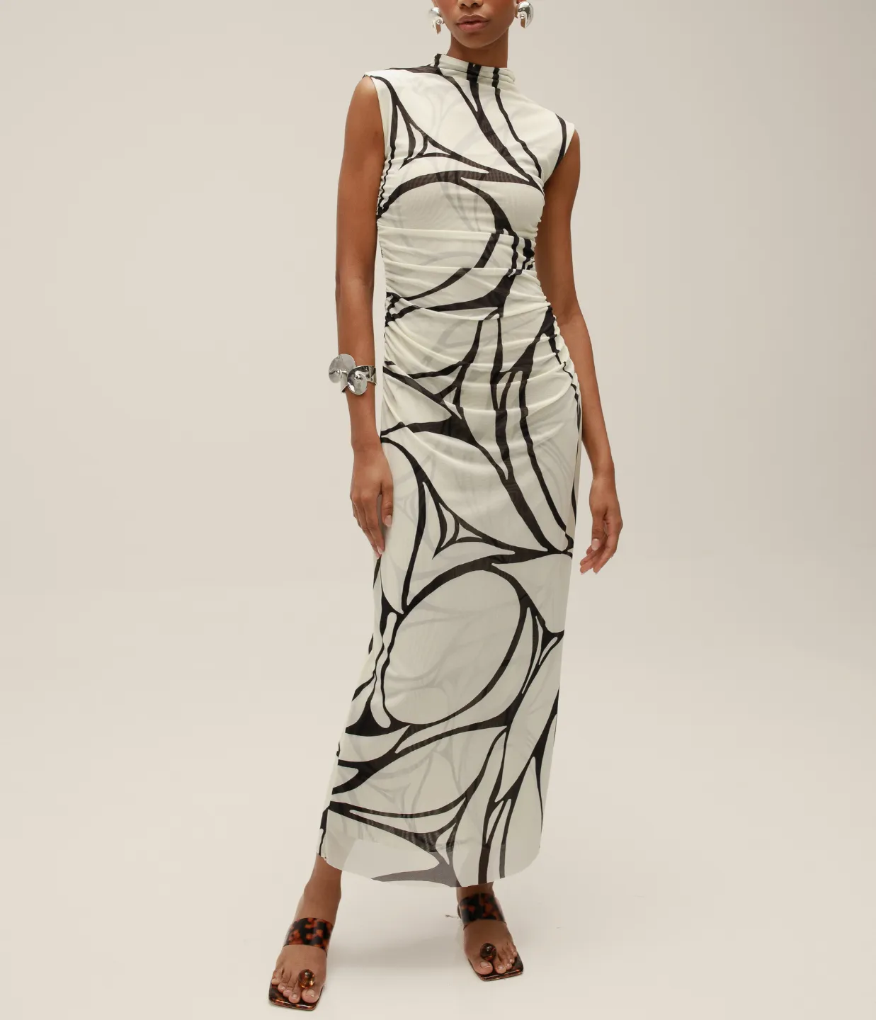Alma Dress in Black and White
