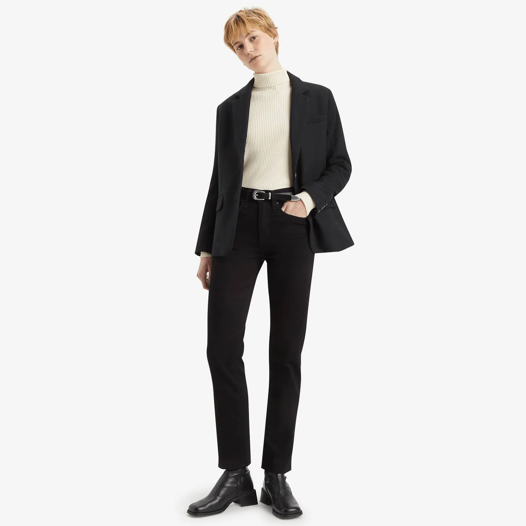 Levi's 724 High Rise Straight Jeans  30 Length in Black