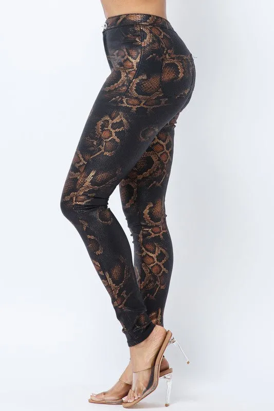 SNAKE PRINT SKINNY PANTS WITH BACK POCKETS