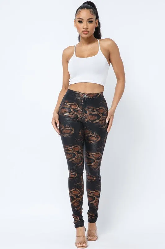 SNAKE PRINT SKINNY PANTS WITH BACK POCKETS
